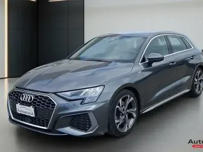 Usata Audi A3 S-Line 200 CV (147 kW) 2021 6y grigio daytona perla Berlina
