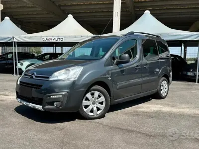 Usata Citroën Berlingo 99 CV (72 kW) 2017 Grigio Monovolume