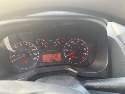 Begagnad Peugeot Bipper