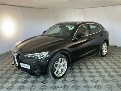 Usata Alfa Romeo Stelvio Executive 190 CV (139 kW) 2019 Nero SUV