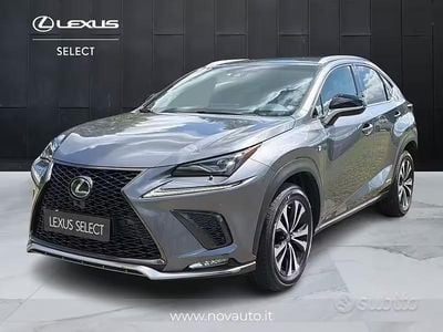 Usata Lexus NX300h Sport Line 197 CV (144 kW) 2019 Grigio SUV
