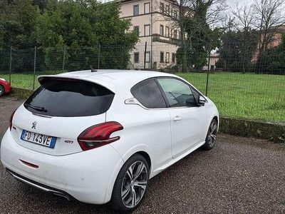 Usata Peugeot 208 GTi 208 CV (152 kW) 2016 Utilitaria