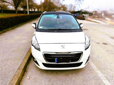 Usata Peugeot 5008 Allure 115 CV (84 kW) 2014 Bianco Monovolume
