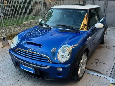 Usata Mini Cooper S 170 CV (125 kW) 2005 Blu Utilitaria