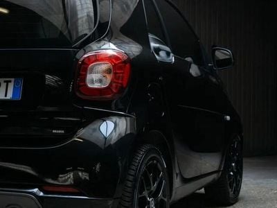 Usata 2016 Smart ForTwo Coupé Utilitaria | 11.000 €