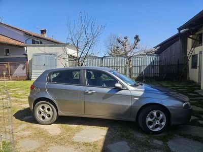 Usata Alfa Romeo 147 Progression 150 CV (110 kW) 2006 Utilitaria