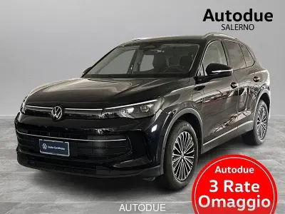 Usata VW Tiguan Edition 204 CV (150 kW) 2024 Nero SUV