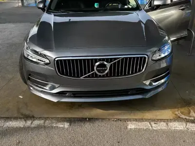 Usata Volvo V90 Inscription 235 CV (172 kW) 2018 Grigio Station wagon