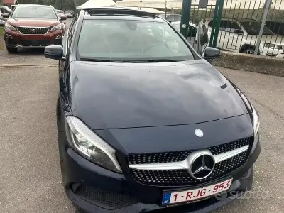 Usata Mercedes A200 Premium 136 CV (100 kW) 2017 Bluazzurro Utilitaria