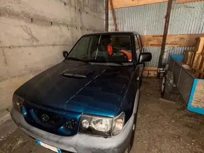 Usata Nissan Terrano 100 CV (73 kW) 2000 Bluazzurro SUV