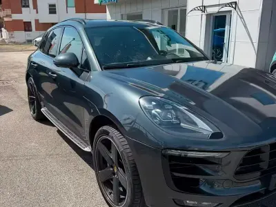 Usata Porsche Macan 250 CV (183 kW) 2017 Grigio SUV