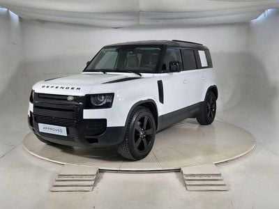 Usata Land Rover Defender S 200 CV (147 kW) 2024 Bianco / nero SUV