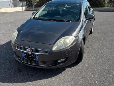 Usata Fiat Bravo 120 CV (88 kW) 2011 Grigio Utilitaria