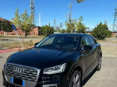 Usata Audi Q2 S-Line 116 CV (85 kW) 2018 Nero SUV