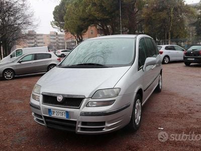 Usata Fiat Ulysse 109 CV (80 kW) 2008 Grigio Monovolume