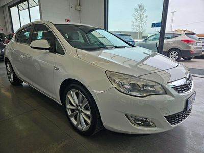 usata Opel Astra 5p 1.4 t Elective 140cv