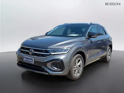 Usata VW T-Roc R-line 150 CV (110 kW) 2023 Grigio SUV