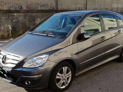Usata Mercedes B200 Executive 140 CV (102 kW) 2011 Monovolume