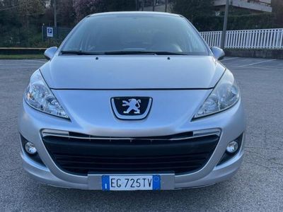 usata Peugeot 207 1.4 HDi Idoneo per neopatentati