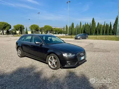 Usata Audi A4 Business 140 CV (102 kW) 2012 Grigio Station wagon