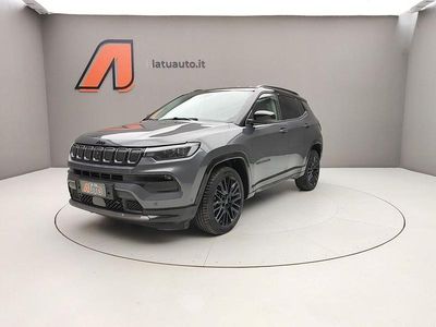 Usata Jeep Compass 131 CV (96 kW) 2024 Graphite grey / tetto nero SUV