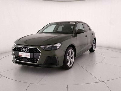 Usata Audi A1 Sportback Business 116 CV (85 kW) 2025 Verde distretto metallizzato Utilitaria