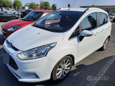 Usata Ford B-MAX 95 CV (69 kW) 2016 Bianco Monovolume