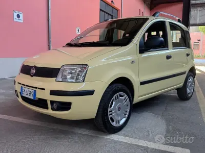 Usata Fiat Panda Classica 77 CV (56 kW) 2012 Giallo Utilitaria