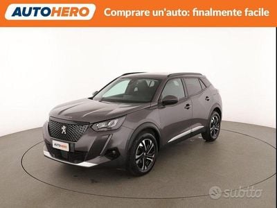 Usata Peugeot 2008 Allure 110 CV (80 kW) 2021 Grigio SUV