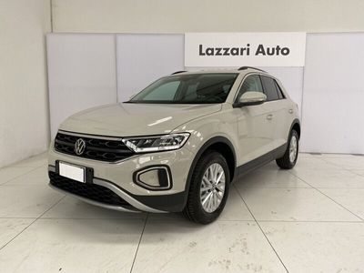 usata VW T-Roc 1.0 TSI Life nuova a Cornegliano Laudense