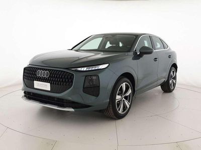 Nuova Audi Q3 Sportback Advanced 150 CV (110 kW) 2026 Verde salvia metallizzato SUV