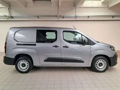 Nuova Citroën Berlingo 131 CV (96 kW) 2026 Grigio Monovolume