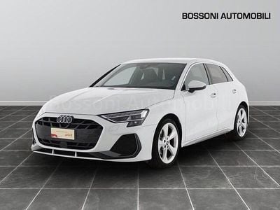 Usata Audi A3 S-Line 150 CV (110 kW) 2024 Bianco ghiaccio metallizzato Berlina