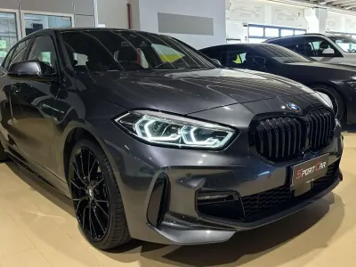 Usata BMW 120 M Sport 190 CV (139 kW) 2021 Grigio Berlina
