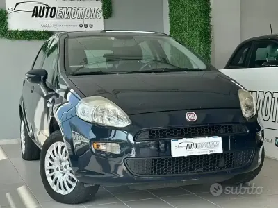 Usata Fiat Grande Punto 77 CV (56 kW) 2017 Nero Utilitaria