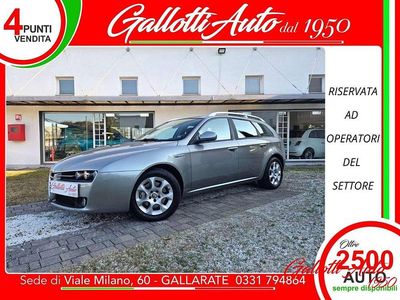Grigio Usata 2009 Alfa Romeo 159 Station wagon | 2990 € (Ottimo prezzo)