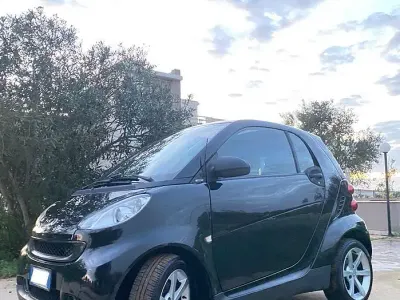 Usata Smart ForTwo Coupé 54 CV (39 kW) 2010 Nero Coupé
