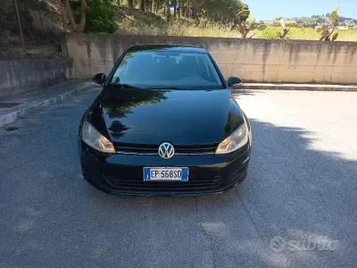 Usata VW Golf VII 105 CV (77 kW) 2013 Nero Berlina