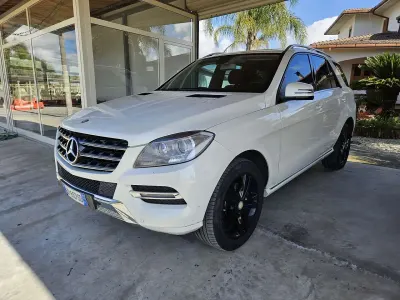 Begagnad Mercedes ML250 204 HK (150 kW) 2013 Perla SUV