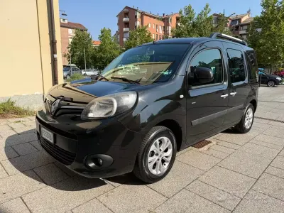 Usata Renault Kangoo 110 CV (80 kW) 2016 Nero Monovolume