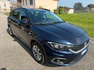 Usata Fiat Tipo Business 120 CV (88 kW) 2018 Blu Station wagon