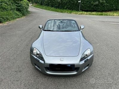Honda S 2000