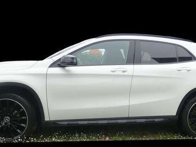 Mercedes GLA200