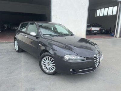 usata Alfa Romeo 147 1.9 JTD (120) 5 porte Progression