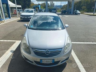 Usata Opel Corsa 75 CV (55 kW) 2009 Grigio Utilitaria