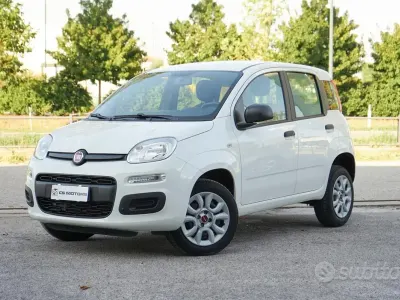 Usata Fiat Panda Easy 69 CV (50 kW) 2020 Bianco Utilitaria