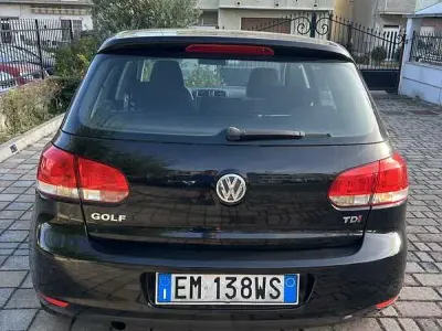 Usata VW Golf VII Comfortline 105 CV (77 kW) 2012 Berlina