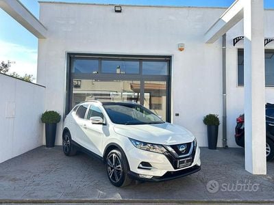 Usata Nissan Qashqai N-Connecta 110 CV (80 kW) 2018 Bianco SUV