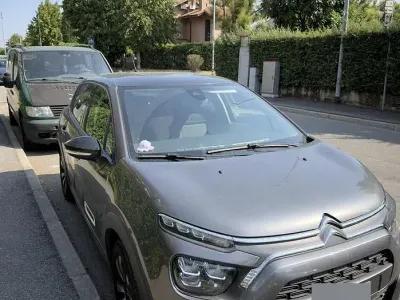 Usata Citroën C3 110 CV (80 kW) 2023 Grigio Utilitaria