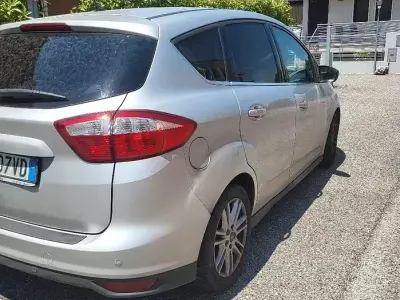 Usata Ford C-MAX 115 CV (84 kW) 2015 Grigio Monovolume